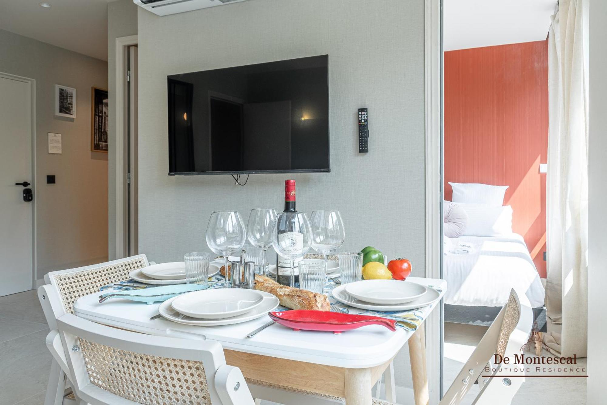 De Montescal - Hot Tub And Ac Cosy Apartment A Prime Location 40M2 Paryż Zewnętrze zdjęcie
